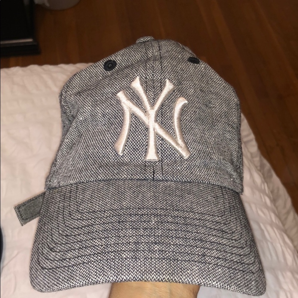 47 Gray Yankee hat